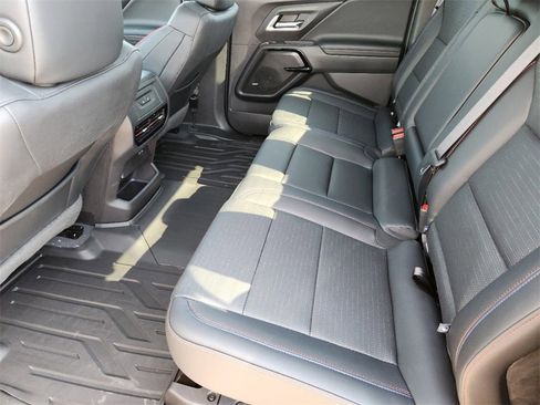 New 2024 Chevrolet Silverado EV RST image 15