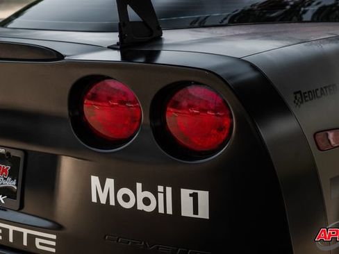 Used 2009 Chevrolet Corvette Z06 w/ Preferred Equipment Group RWD image 46
