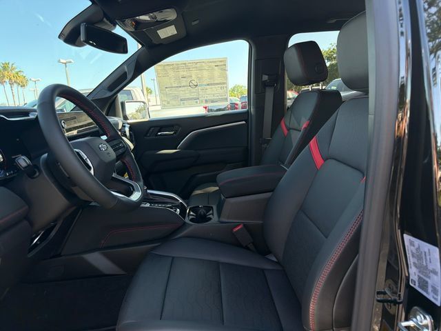 New 2026 Chevrolet Colorado Z71 w/ Midnight Edition AWD/4WD image 24