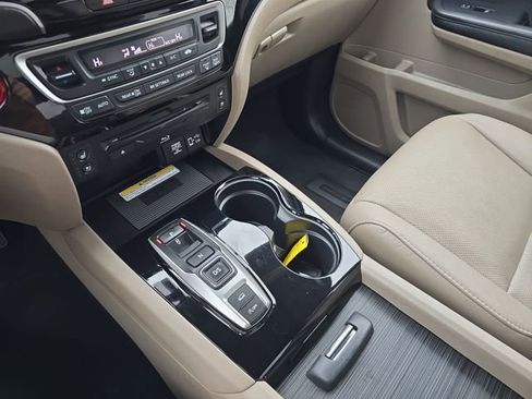 Certified 2022 Honda Pilot Elite image 26