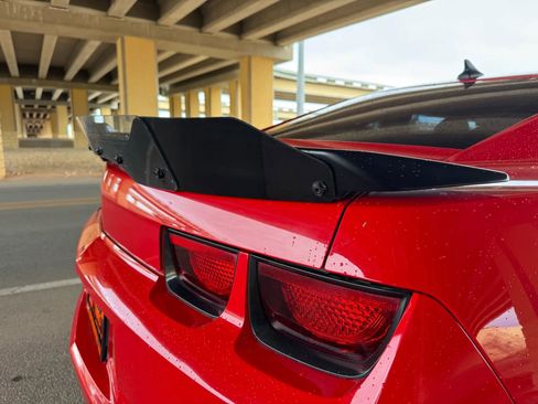 Used 2013 Chevrolet Camaro SS w/ SS Performance Package image 17