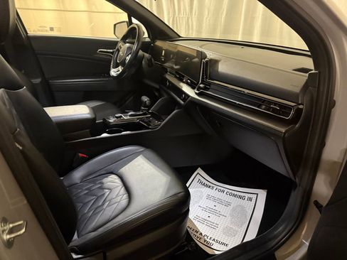 Used 2024 Kia Sportage X-Line w/ X-Line Premium Package image 30