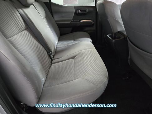 Used 2021 Toyota Tacoma SR5 RWD image 19