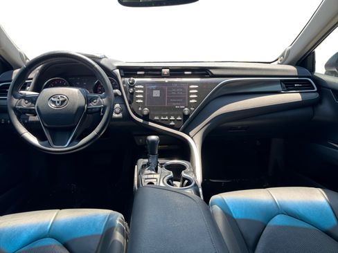 Used 2018 Toyota Camry XSE w/ Audio Package FWD image 12