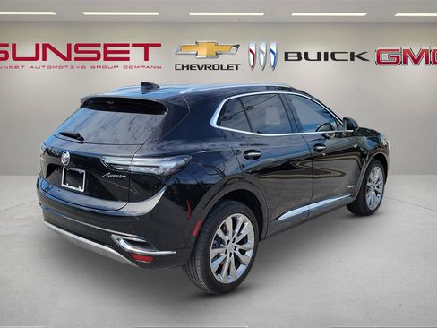 Certified 2023 Buick Envision Avenir image 4