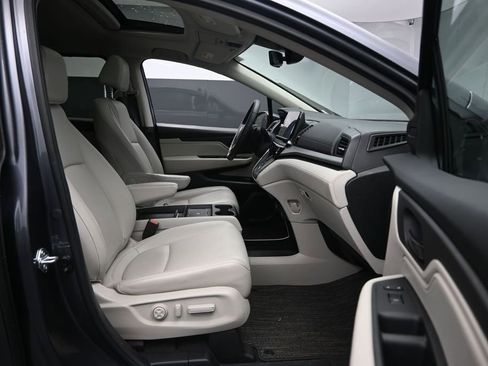 Used 2025 Honda Odyssey EX-L image 24