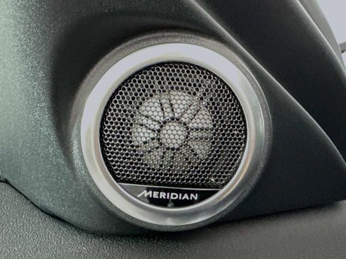 New 2024 Land Rover Range Rover Evoque Dynamic SE image 20