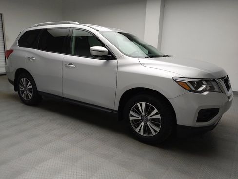 Used 2020 Nissan Pathfinder SL AWD/4WD image 11