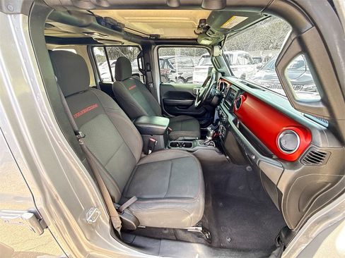 Used 2021 Jeep Wrangler Unlimited Rubicon image 31