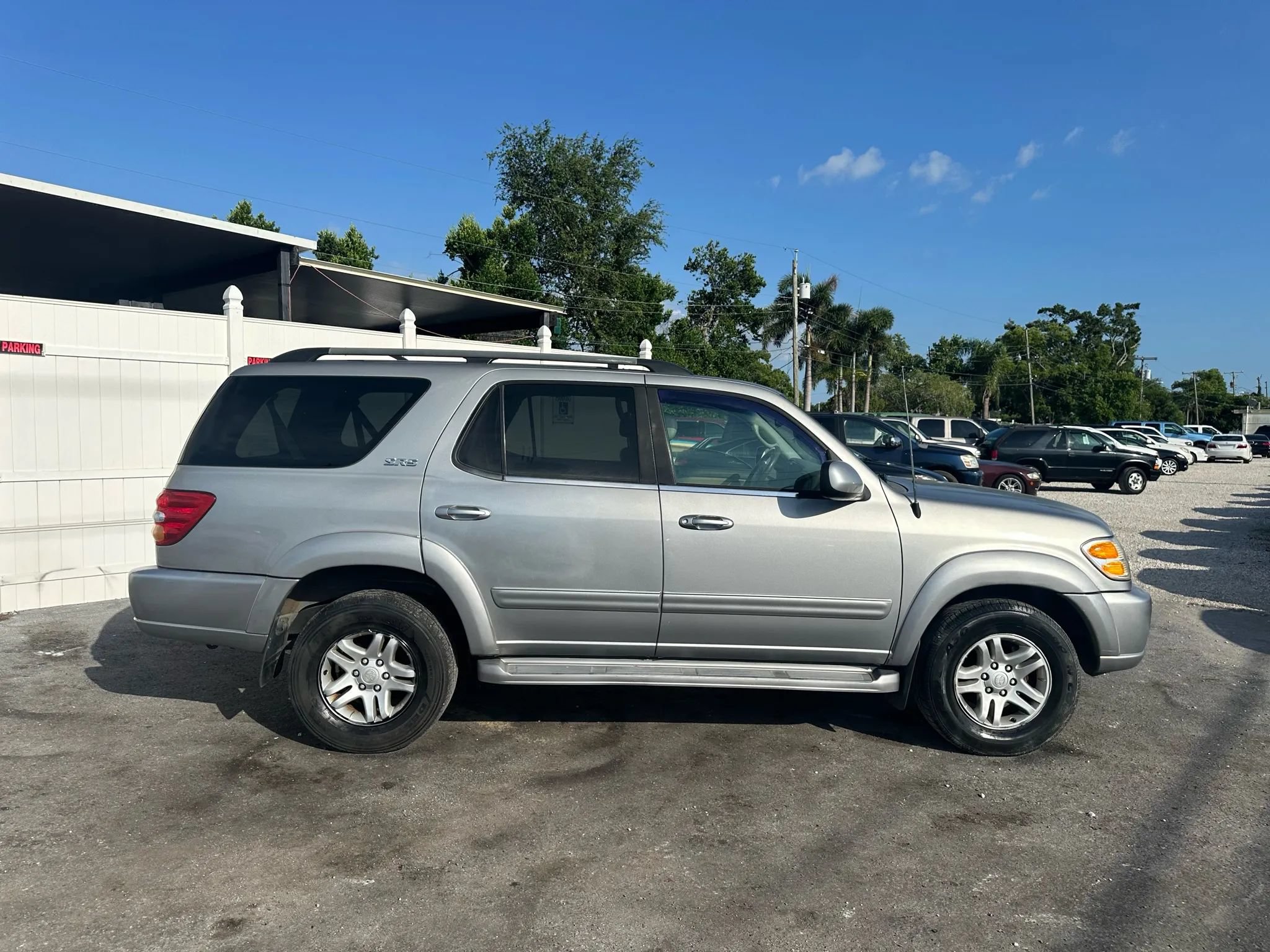 Used 2003 Toyota Sequoia SR5 RWD image 5