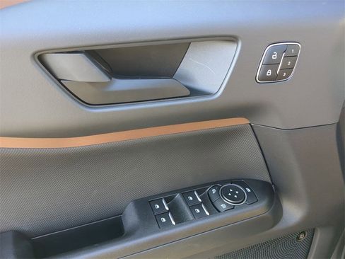 Used 2024 Ford Bronco Sport Outer Banks w/ Tech Package image 10