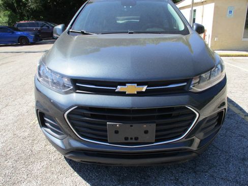 Used 2021 Chevrolet Trax LS FWD image 22