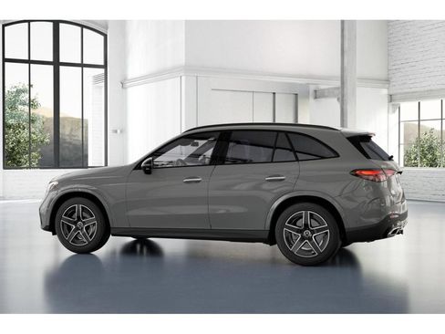 Certified 2026 Mercedes-Benz GLC 300 4MATIC image 32