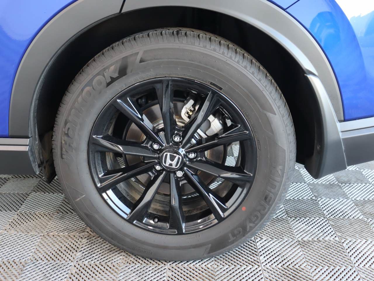 Used 2025 Honda CR-V Sport image 16