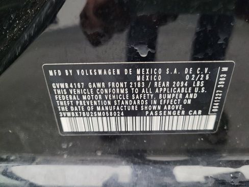 Used 2025 Volkswagen Jetta Sport image 33