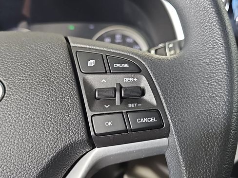 Used 2020 Hyundai Tucson Value FWD image 17