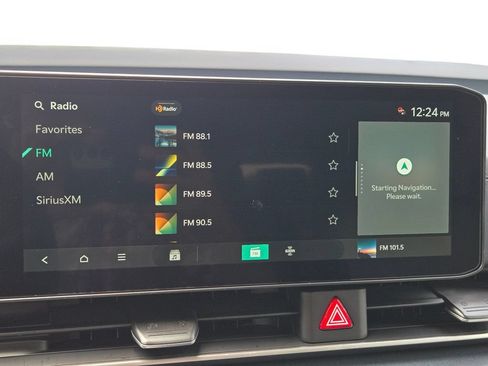New 2026 Kia Carnival EX FWD image 32