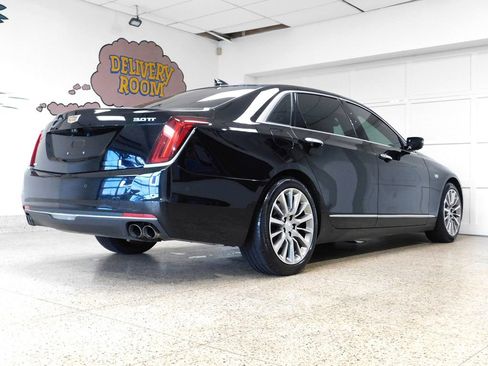 Used 2017 Cadillac CT6 Luxury AWD/4WD image 4