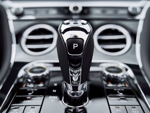 Used 2022 Bentley Continental GT image 56