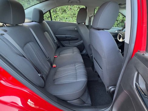 Used 2017 Chevrolet Sonic LT image 15
