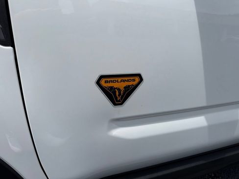 Used 2023 Ford Bronco Sport Badlands AWD/4WD image 40