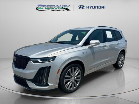 Used 2020 Cadillac XT6 Sport AWD/4WD image 4