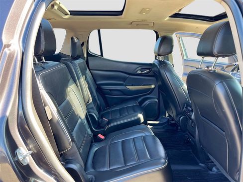 Used 2018 GMC Acadia Denali image 30