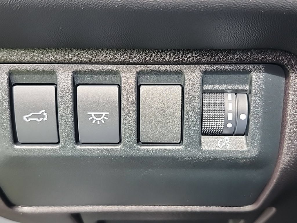 Used 2023 Subaru Ascent Limited AWD/4WD image 13