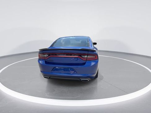 Used 2021 Dodge Charger SXT w/ Blacktop Package RWD image 7