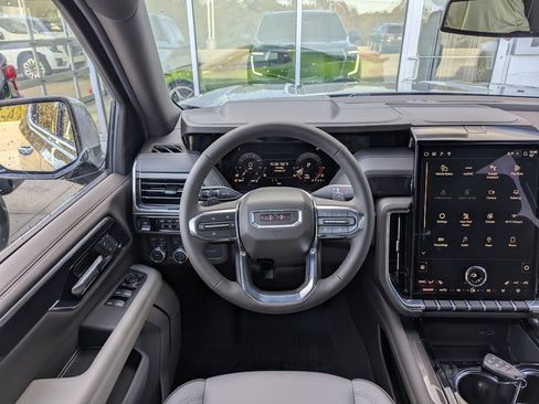 New 2026 GMC Yukon Elevation image 3