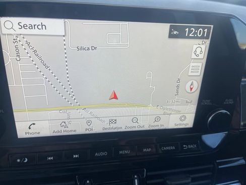 New 2025 Nissan Pathfinder SL image 15