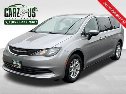 Used 2017 Chrysler Pacifica Touring