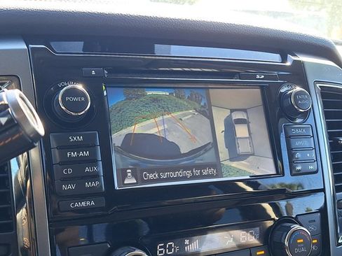 Used 2017 Nissan Titan Platinum Reserve image 32