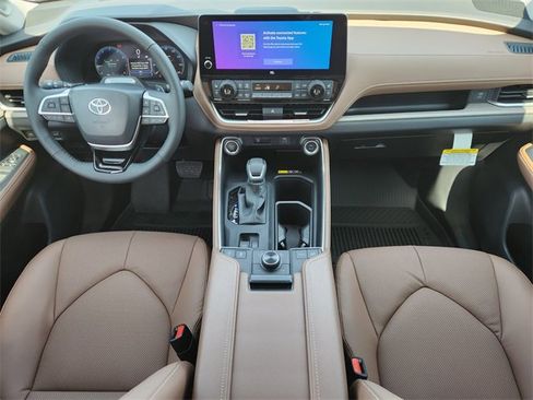 New 2026 Toyota Grand Highlander Platinum image 20