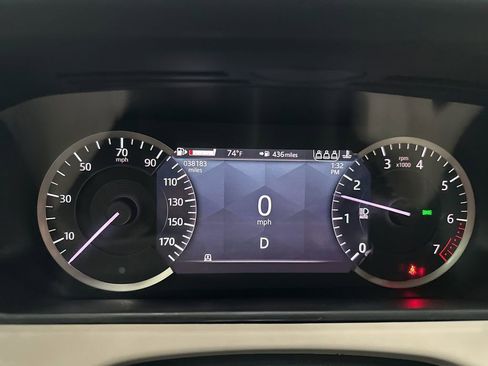 Used 2022 Land Rover Range Rover Velar R-Dynamic S image 12