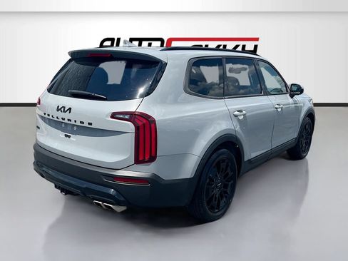 Used 2022 Kia Telluride SX w/ SX Prestige Package AWD/4WD image 7