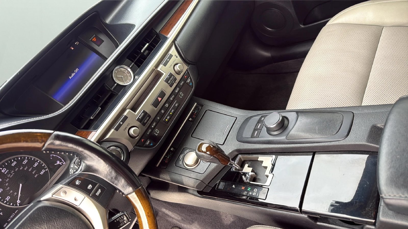 Used 2015 Lexus ES 350 w/ Premium Package FWD image 20