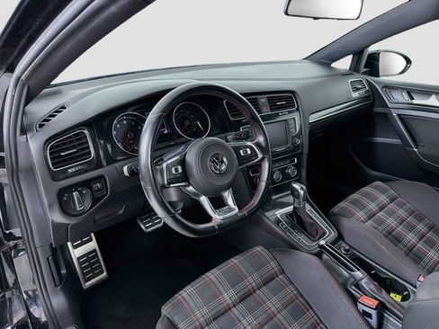 Used 2017 Volkswagen GTI S FWD image 9