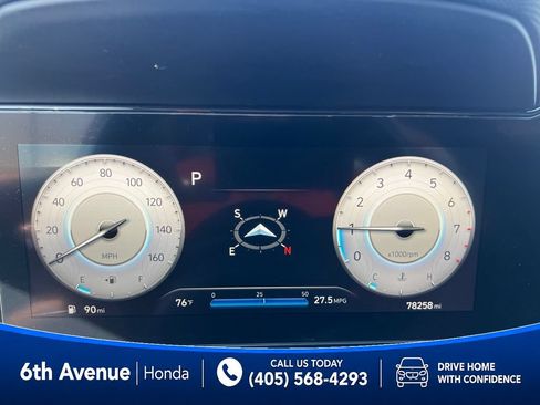 Used 2022 Hyundai Elantra Limited FWD image 29