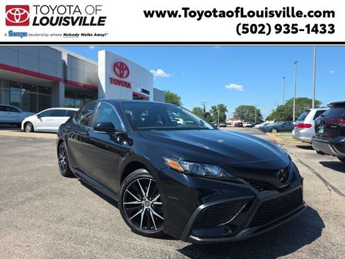 Certified 2024 Toyota Camry SE w/ Audio Upgrade Package FWD image 1