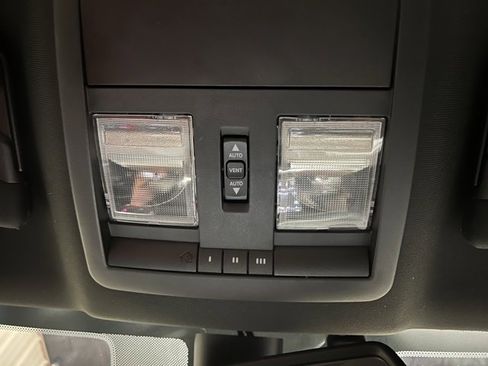 Used 2016 Dodge Challenger R/T Scat Pack image 40