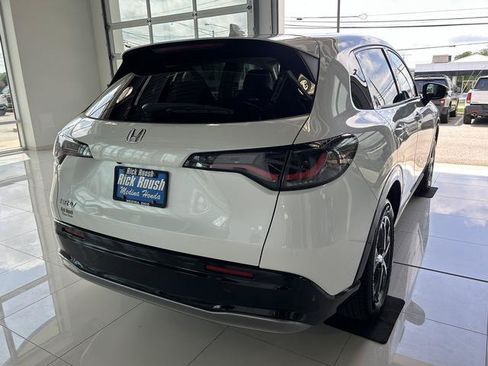 Used 2023 Honda HR-V EX-L image 8