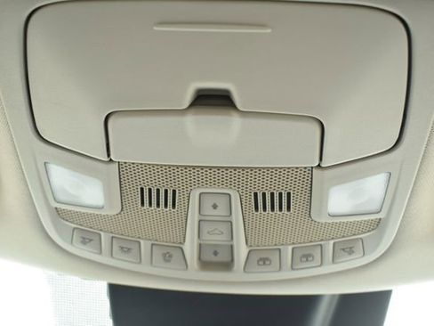 Used 2019 Ford Expedition Platinum image 40