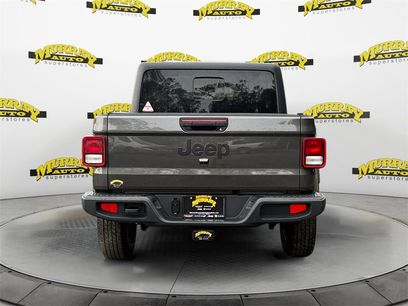 New 2025 Jeep Gladiator Sport