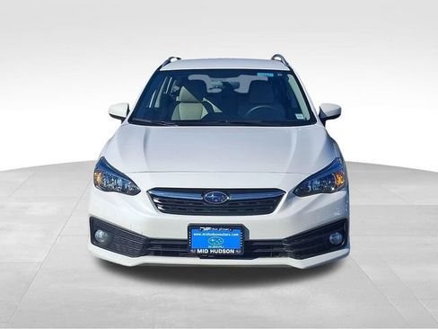 Used 2023 Subaru Impreza Premium image 2