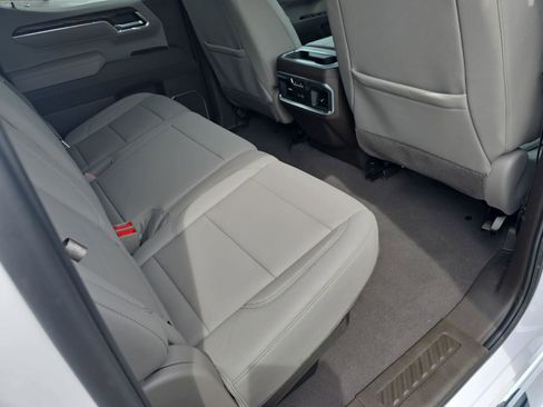 Used 2025 GMC Sierra 1500 SLT w/ SLT Premium Plus Package image 12