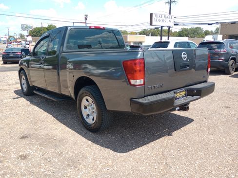 Used 2006 Nissan Titan XE RWD image 5