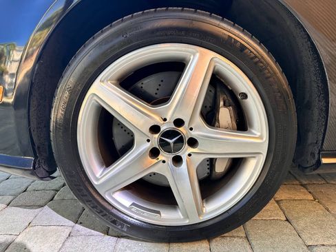Used 2014 Mercedes-Benz CLS 550 4MATIC image 35