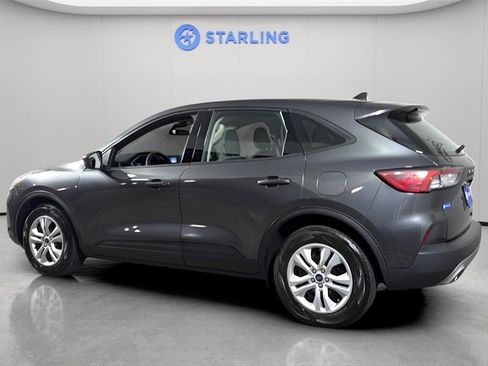 Used 2020 Ford Escape S image 4