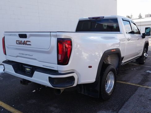 Used 2023 GMC Sierra 3500 Denali w/ Denali Ultimate Package image 7